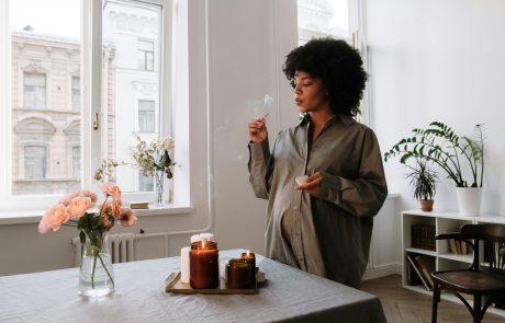 How to Balance Your Personal Life and Pregnancy: Tips for Expecting Parents