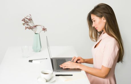 Balancing Pregnancy and Work: How to Maintain Productivity and Well-being