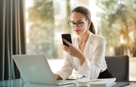 How to Use Technology to Stay Organized During Pregnancy