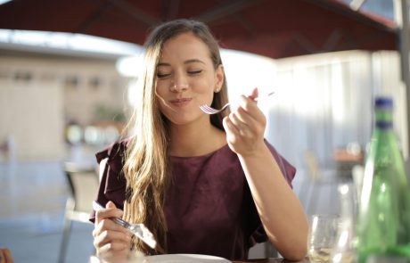 Dealing with Pregnancy Cravings: A Guide for Expecting Parents